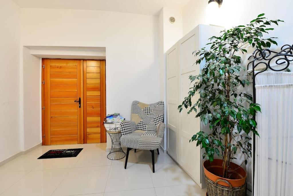 Apartments Toma สปลิท ภายนอก รูปภาพ